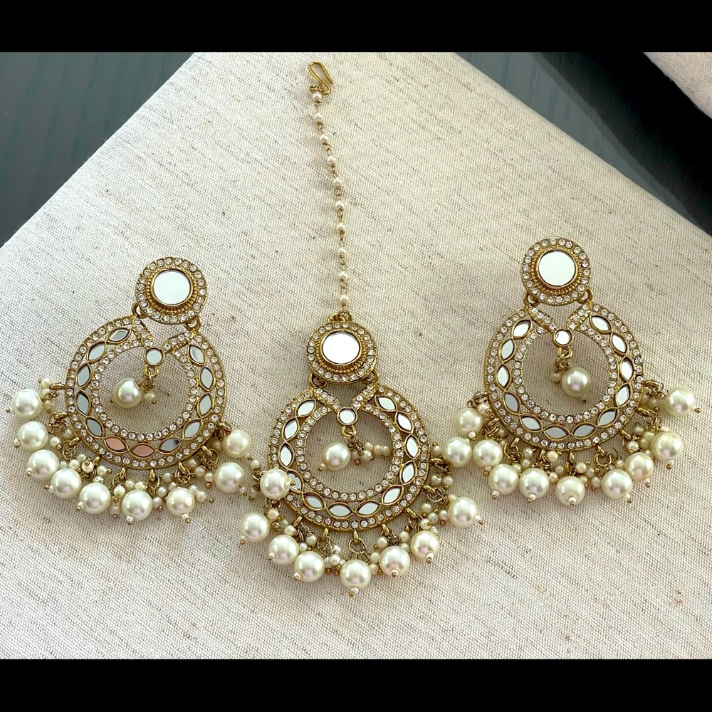Mirror gold with Pearl earrings and Maang Tihka.